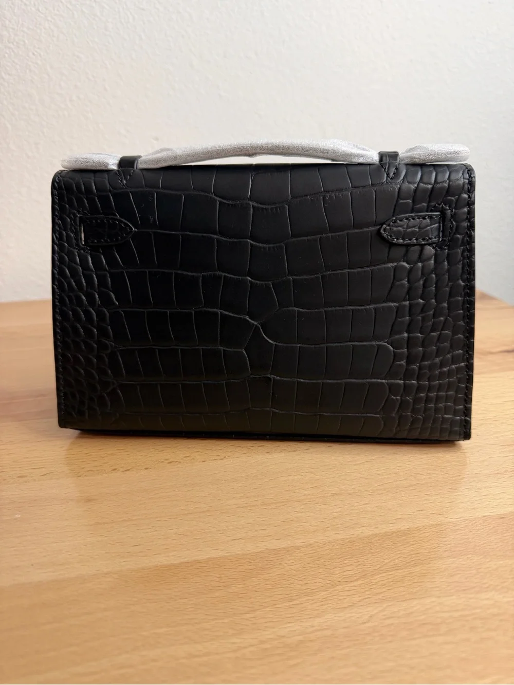 H So Black Matte embossed Alligator Kelly Pochette PVD hardware